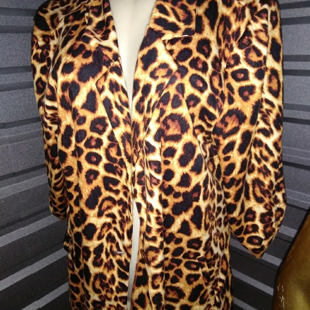 Animal print cheetah soft stretchy leopard blazer